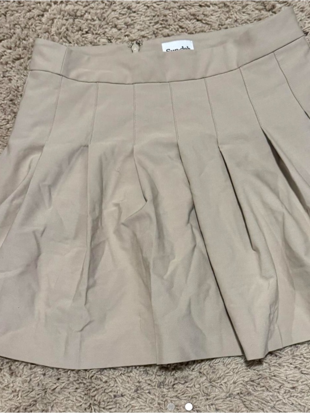 Aritzia Olive Micro Pleated Mini Skirt - Picture 2 of 2